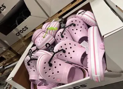 Wholesale Crocs Liquidation (100–320 Pairs) Liquidation Pallet